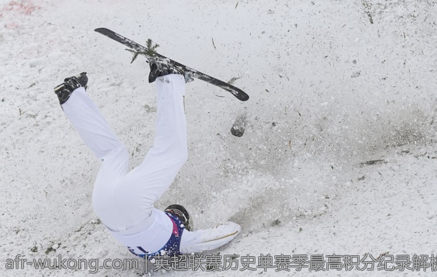 英超联赛历史单赛季最高积分纪录解析与回顾